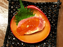 いくらの本鮪大トロ軍艦寿司