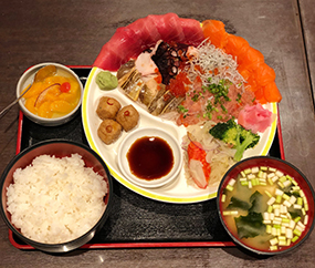 ガッツ!お刺身定食